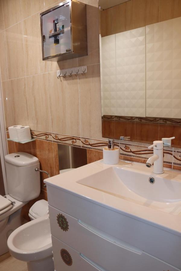 Apartamentos Carihuela Playa, Acogedor, Wifi Y Fibra Optica توريمولينوس المظهر الخارجي الصورة